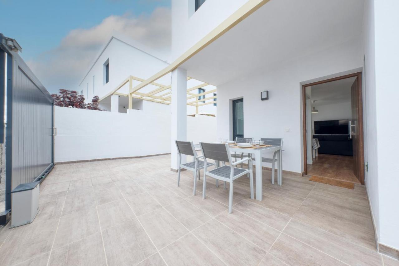 Casa Juana Isabela-Villas Gardenia Costa Teguise Esterno foto